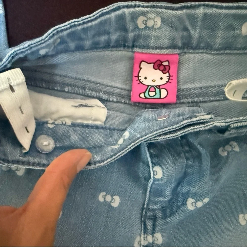 Hello Kitty Little Girl Skinny Bow Print Jeans with Adjustable Waist size 6 - Picture 5 of 7